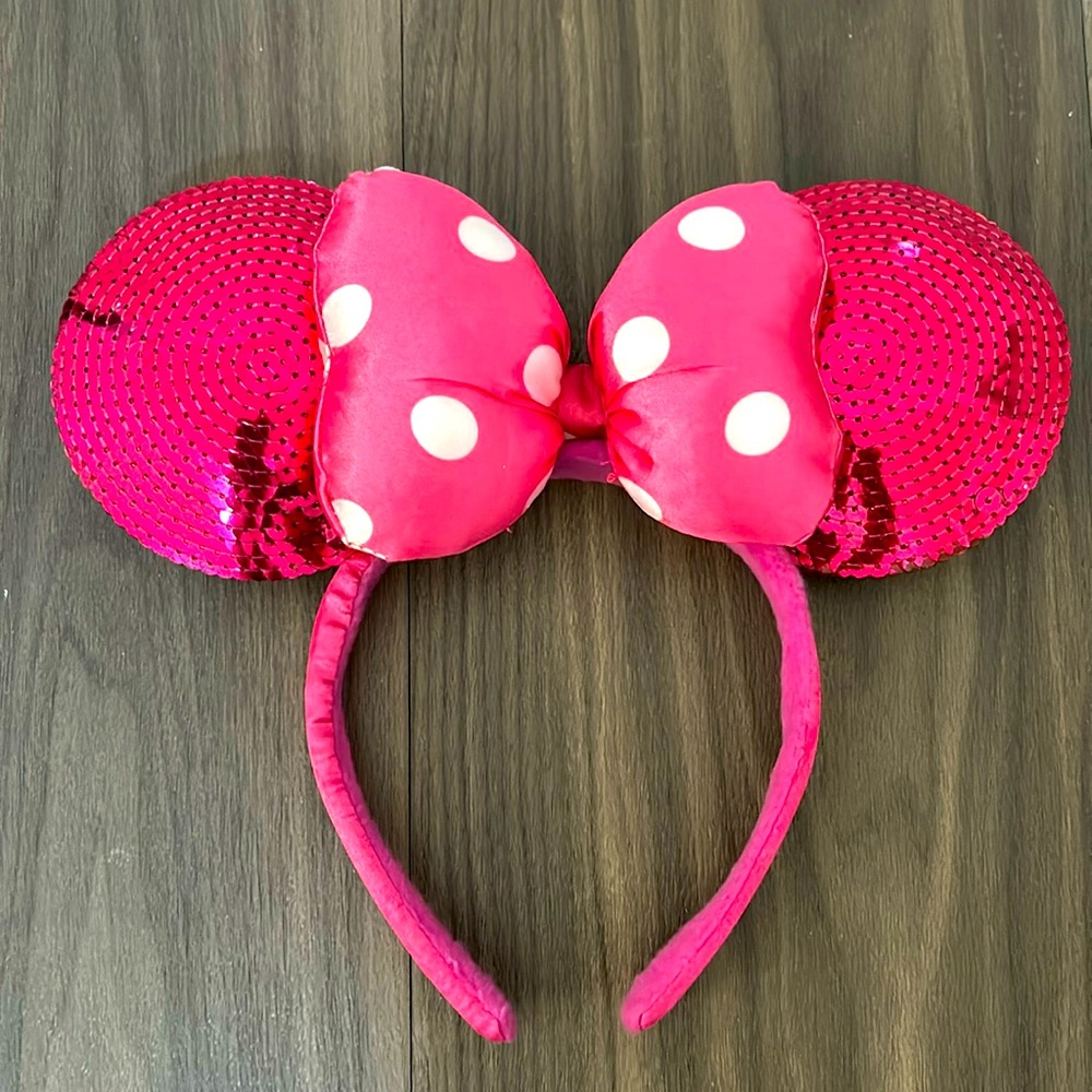 Disney Hot pink Minnie Mouse ears